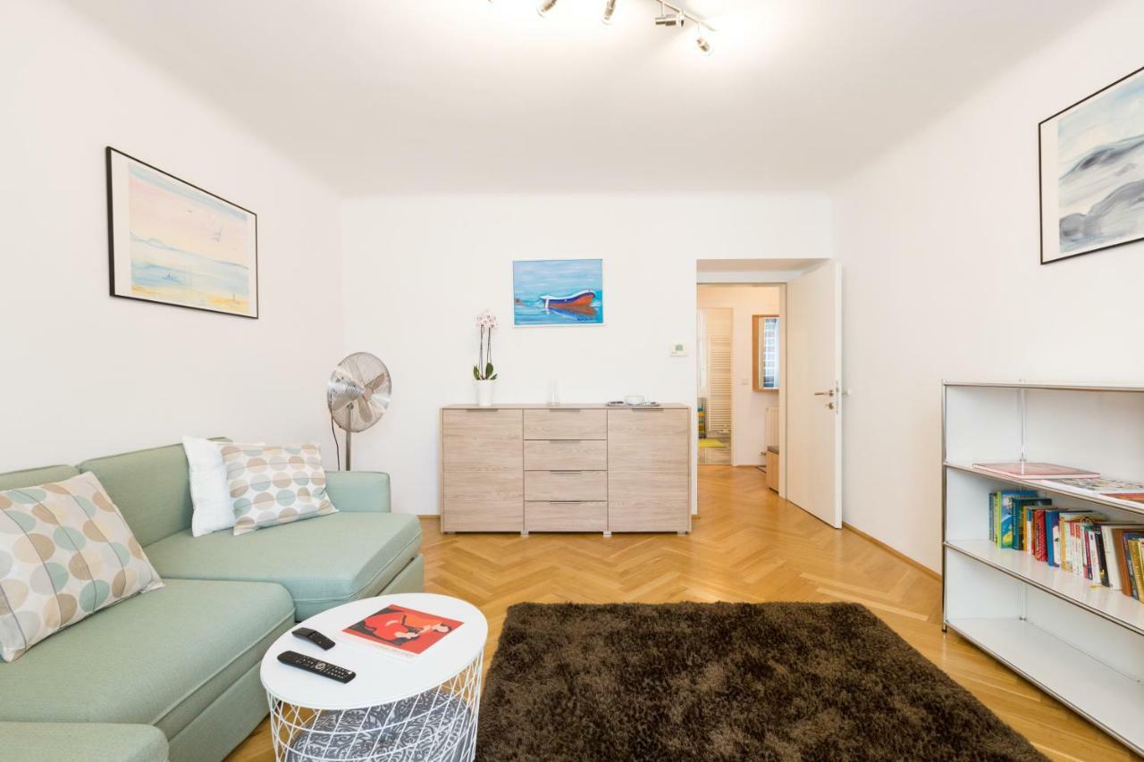 Apartment Rudolfsplatz Viena Exterior foto